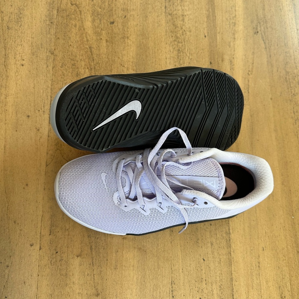 Nike Lavender Metcon 5 NWOB